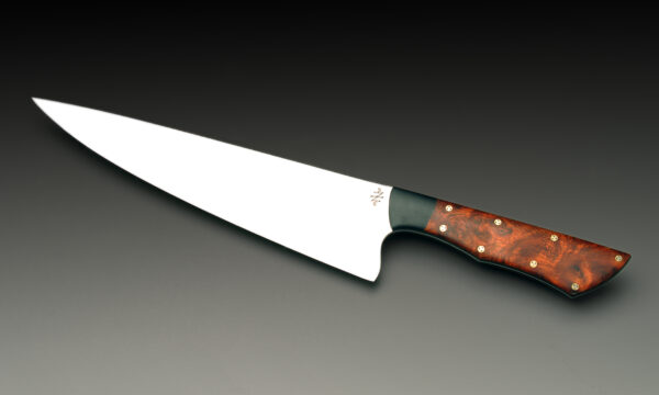 8" Chef - The Sail